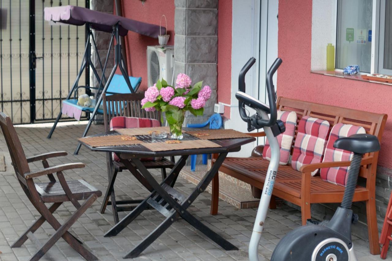 Citadel Hostel Алба-Юлія Екстер'єр фото